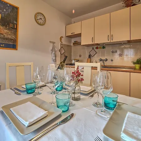 Apartments Mirella Novigrad  Exterior photo
