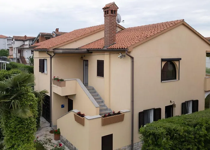 Apartments Mirella